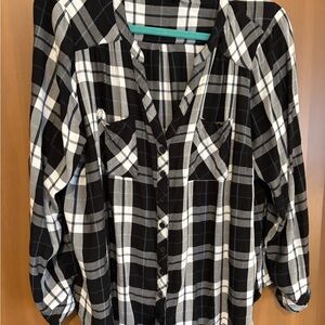 Black and White Plaid Button-Up Shirt